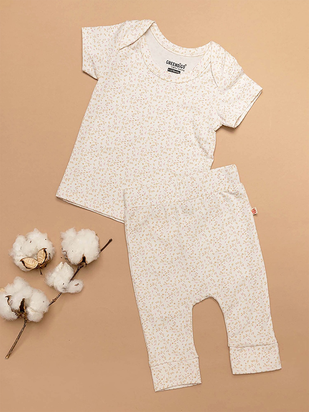 GREENDIGO Kids White & Beige Printed Organic Cotton T-shirt with Leggings
GREENDIGO Kids White & Beige Printed Organic Cotton T-shirt with Leggings