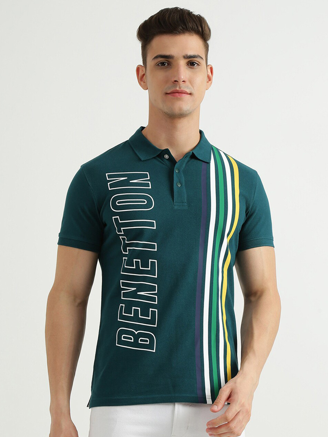 United Colors of Benetton Men Green Typography Printed Polo Collar T-shirt 
United Colors of Benetton Men Green Typography Printed Polo Collar T-shirt