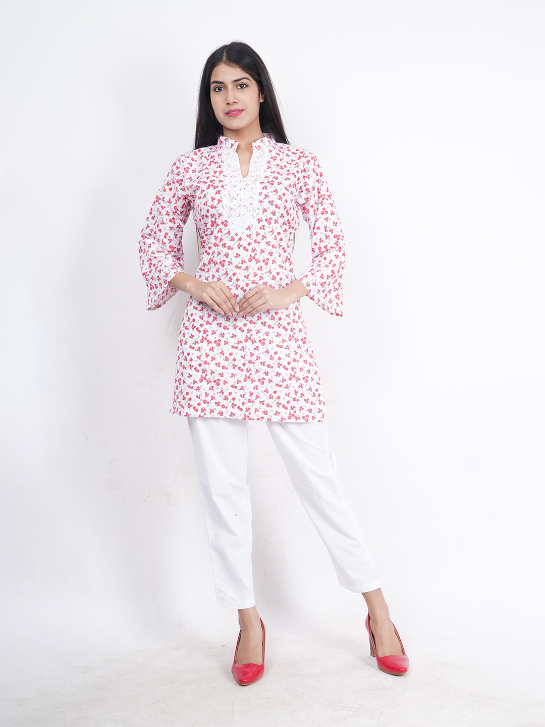 Trendzmy Women White & Pink Floral Printed Thread Work Floral Handloom Cotton Kurta
Trendzmy Women White & Pink Floral Printed Thread Work Floral Handloom Cotton Kurta