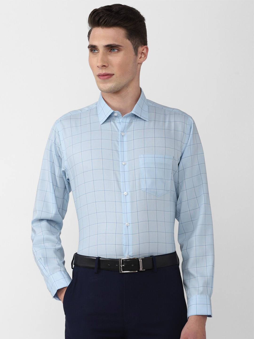 Van Heusen Men Blue Checked Cotton Formal Shirt 
Van Heusen Men Blue Checked Cotton Formal Shirt