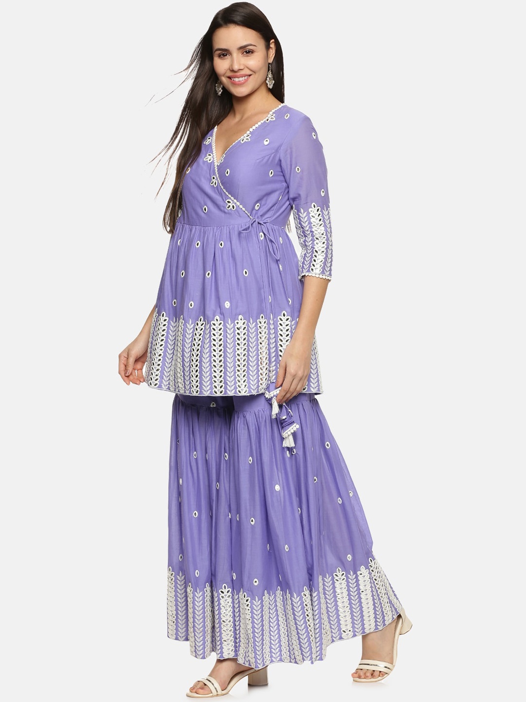 Palakh Women Purple Ethnic Motifs Embroidered Angrakha Pure Cotton Kurti with Sharara & With Dupatta
Palakh Women Purple Ethnic Motifs Embroidered Angrakha Pure Cotton Kurti with Sharara & With Dupatta