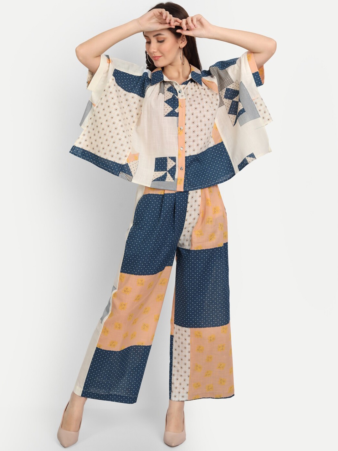 Sttavoss Women Cream-Colored & Blue Printed Cotton Co-Ords