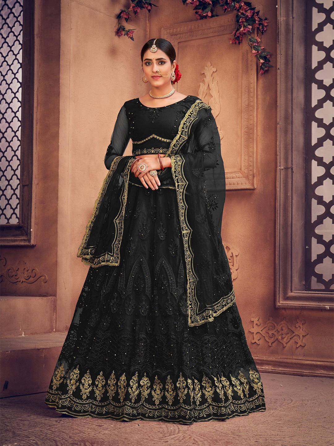 Warthy Ent Black & Gold-Toned Embroidered Thread Work Semi-Stitched Lehenga & Unstitched Blouse With Dupatta
Warthy Ent Black & Gold-Toned Embroidered Thread Work Semi-Stitched Lehenga & Unstitched Blouse With Dupatta