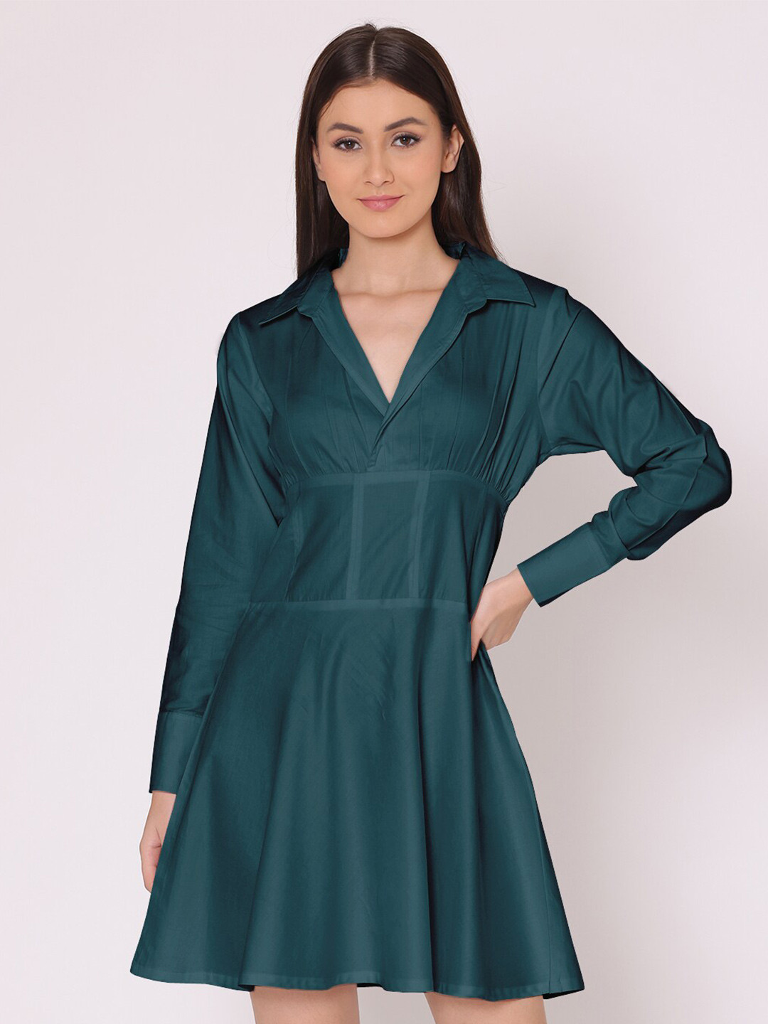 HERE&NOW Women Green Solid Long Sleeve Collared Short Dress 
HERE&NOW Women Green Solid Long Sleeve Collared Short Dress