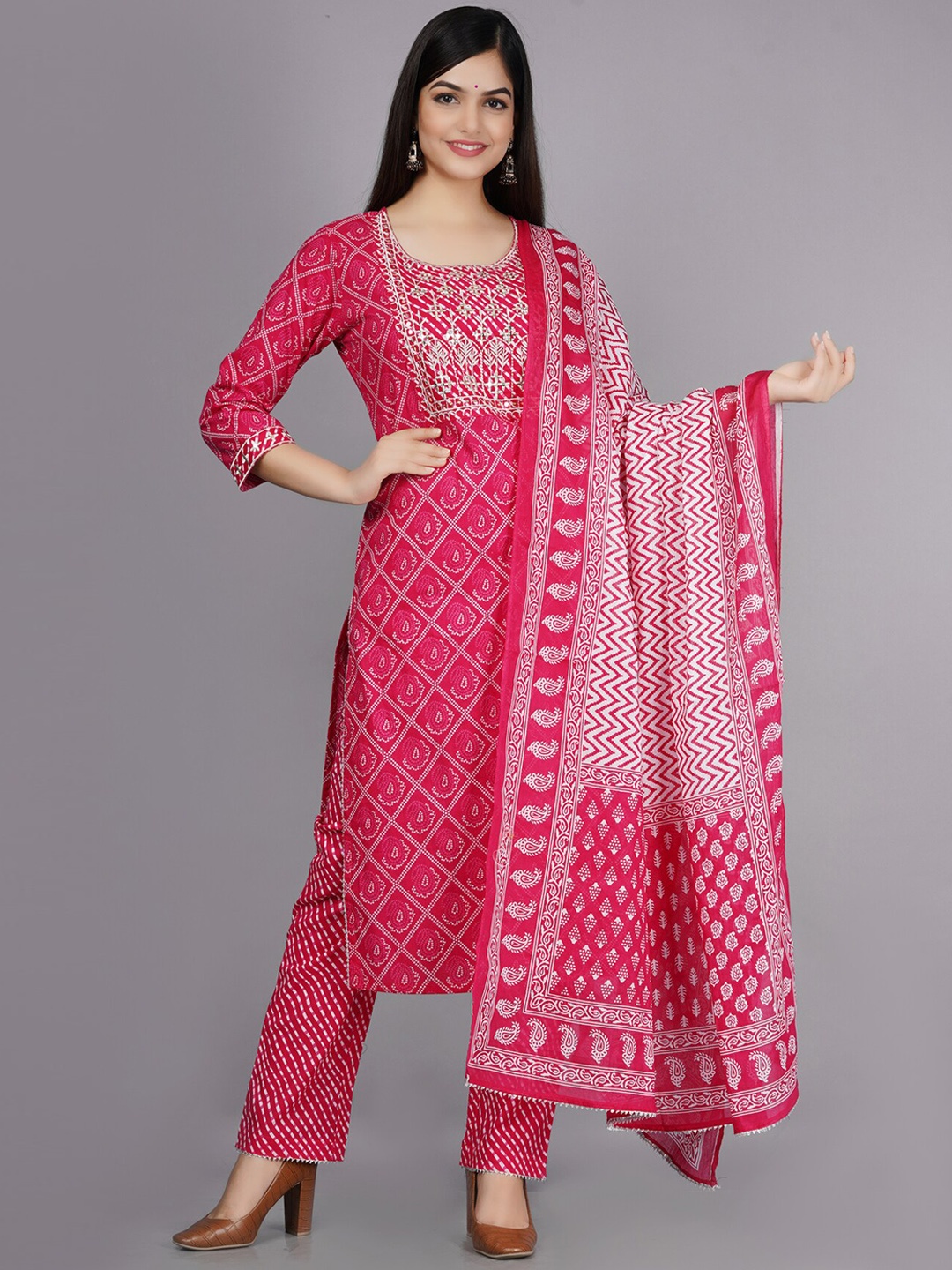 NITVAN Women Pink Ethnic Motifs Printed Gotta Patti Pure Cotton Kurta with Trousers & With Dupatta
NITVAN Women Pink Ethnic Motifs Printed Gotta Patti Pure Cotton Kurta with Trousers & With Dupatta