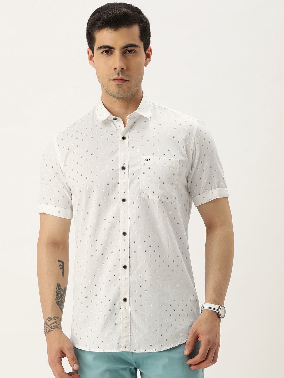 Peter England Casuals Men Sport Slim Fit Micro Ditsy Geometric Printed Casual Shirt, White
Peter England Casuals Men Sport Slim Fit Micro Ditsy Geometric Printed Casual Shirt, White