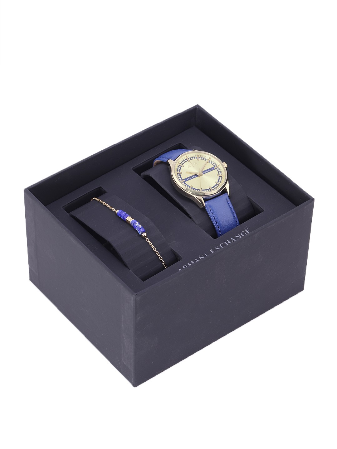 Armani Exchange Men Gold-Toned Embellished Dial & Blue Leather Straps Analogue Watch
Armani Exchange Men Gold-Toned Embellished Dial & Blue Leather Straps Analogue Watch