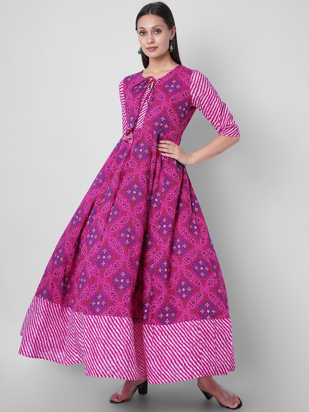 Sanganeri Kurti Women Purple Ethnic Motifs Printed Fit and Flare Cotton Maxi Ethnic Dress
Sanganeri Kurti Women Purple Ethnic Motifs Printed Fit and Flare Cotton Maxi Ethnic Dress