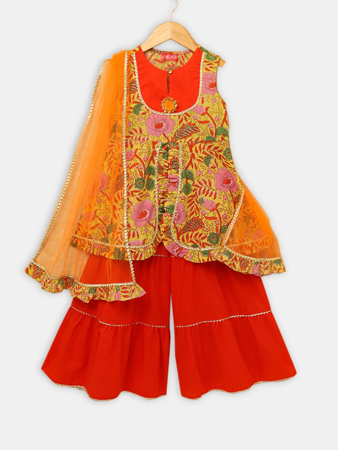 Hopscotch Girls Yellow Ethnic Motifs Printed Pure Cotton Kurta with Sharara & With Dupatta
Hopscotch Girls Yellow Ethnic Motifs Printed Pure Cotton Kurta with Sharara & With Dupatta