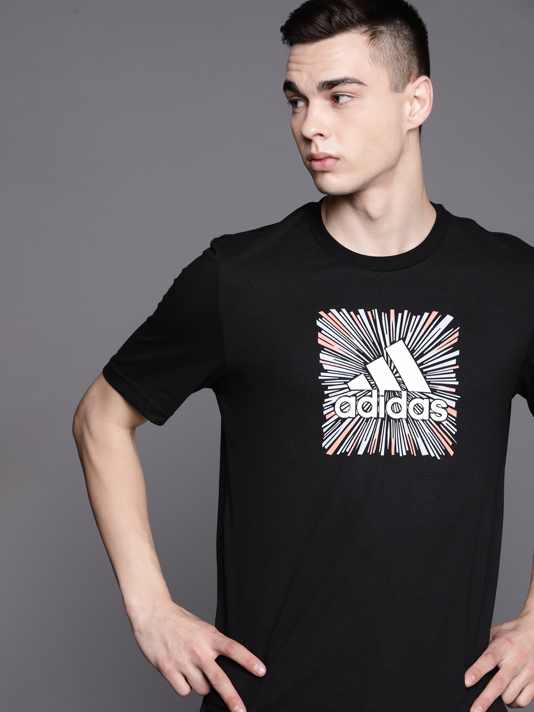 ADIDAS Sports Optimist Sun Logo Sportswear Graphic & Brand Logo Printed T-shirt, Black
ADIDAS Sports Optimist Sun Logo Sportswear Graphic & Brand Logo Printed T-shirt, Black