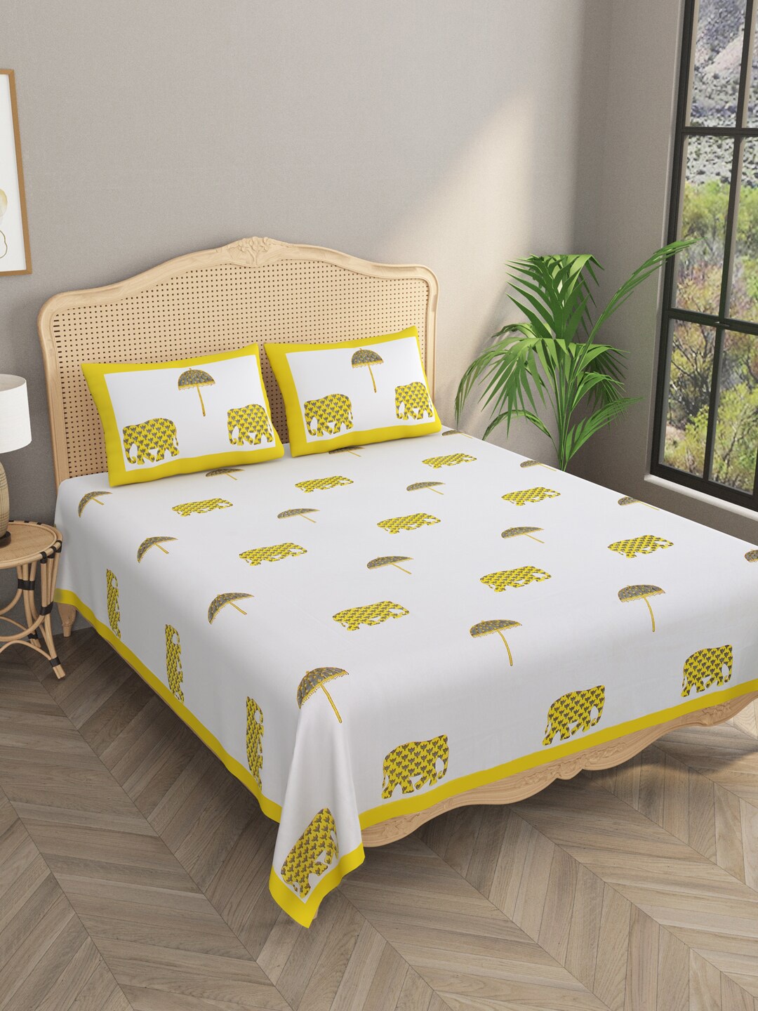 Gulaab Jaipur White & Yellow Conversational Cotton King Bedsheet with 2 Pillow Covers
Gulaab Jaipur White & Yellow Conversational Cotton King Bedsheet with 2 Pillow Covers