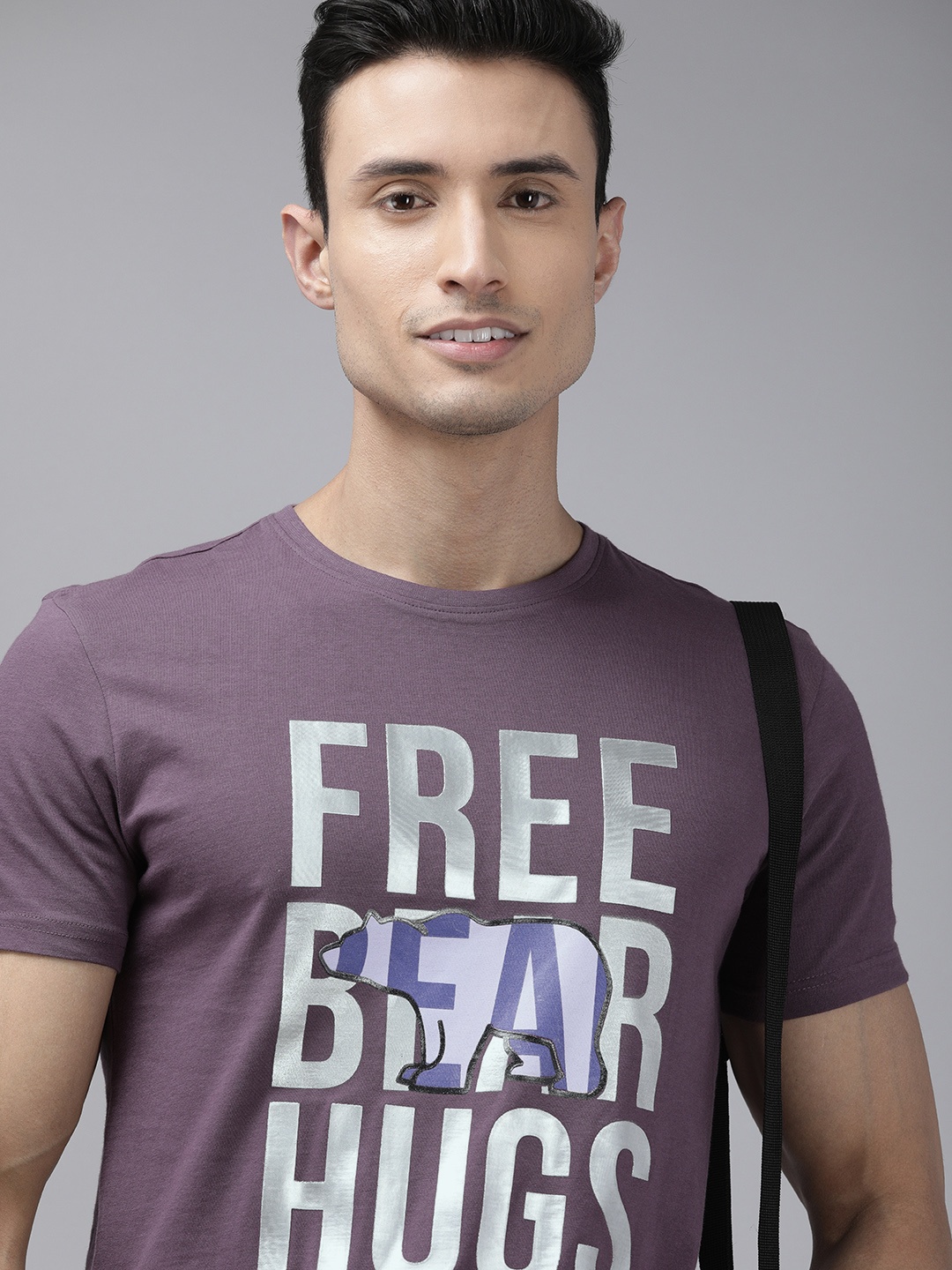 THE BEAR HOUSE Ardor Edition Men Cotton Typography Printed Slim Fit T-shirt, Purple
THE BEAR HOUSE Ardor Edition Men Cotton Typography Printed Slim Fit T-shirt, Purple