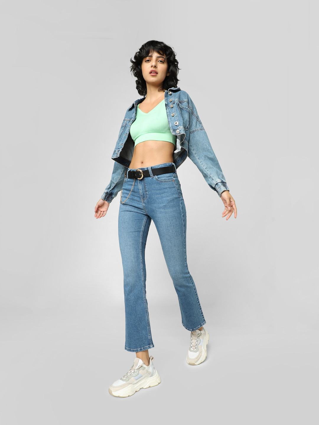 ONLY Women Blue Flared High-Rise Jeans
ONLY Women Blue Flared High-Rise Jeans