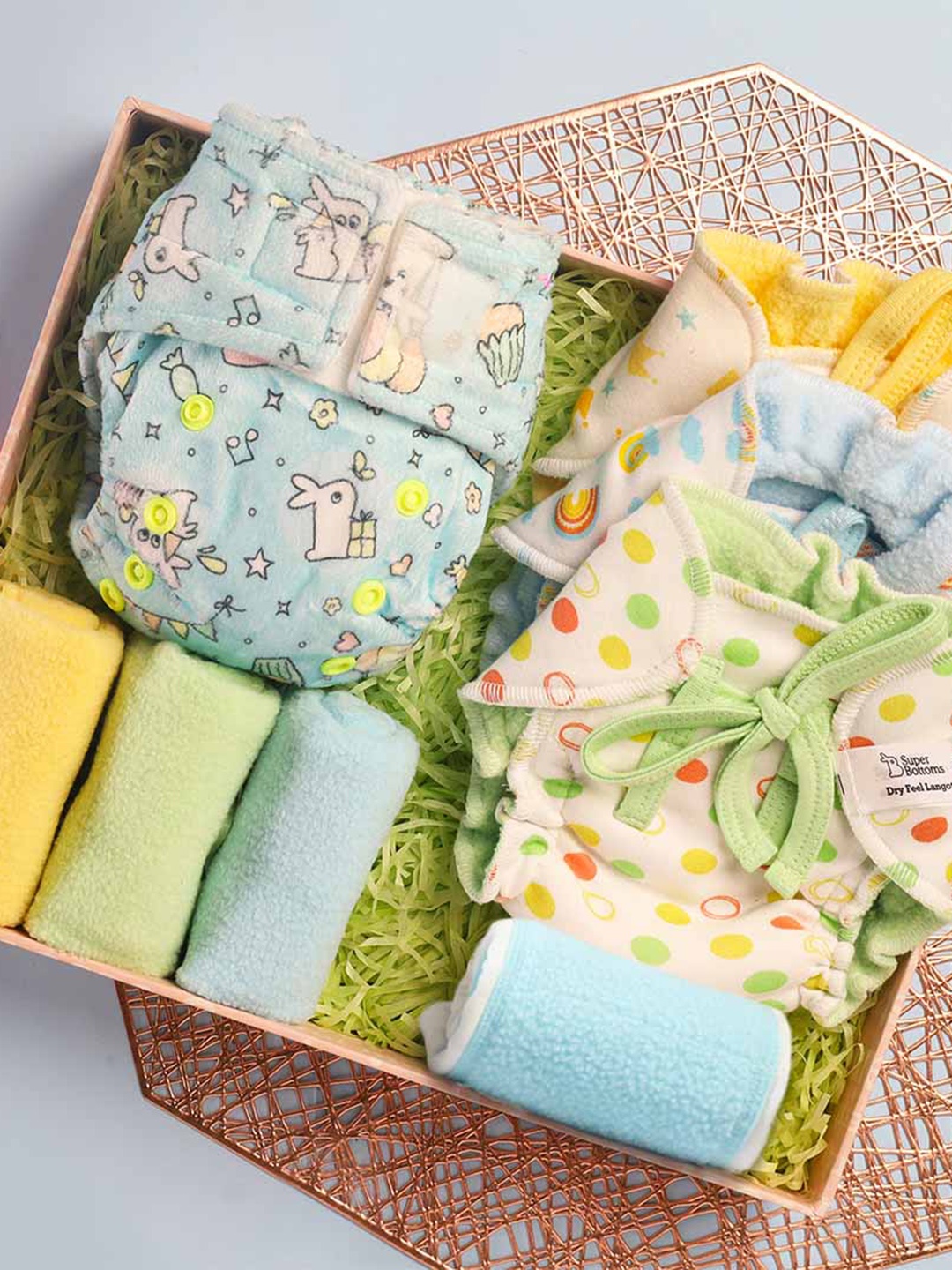 SuperBottoms Kids Infant Set of 8 Pure Cotton Sustainable Baby Apparel Gift Set, Blue
SuperBottoms Kids Infant Set of 8 Pure Cotton Sustainable Baby Apparel Gift Set, Blue