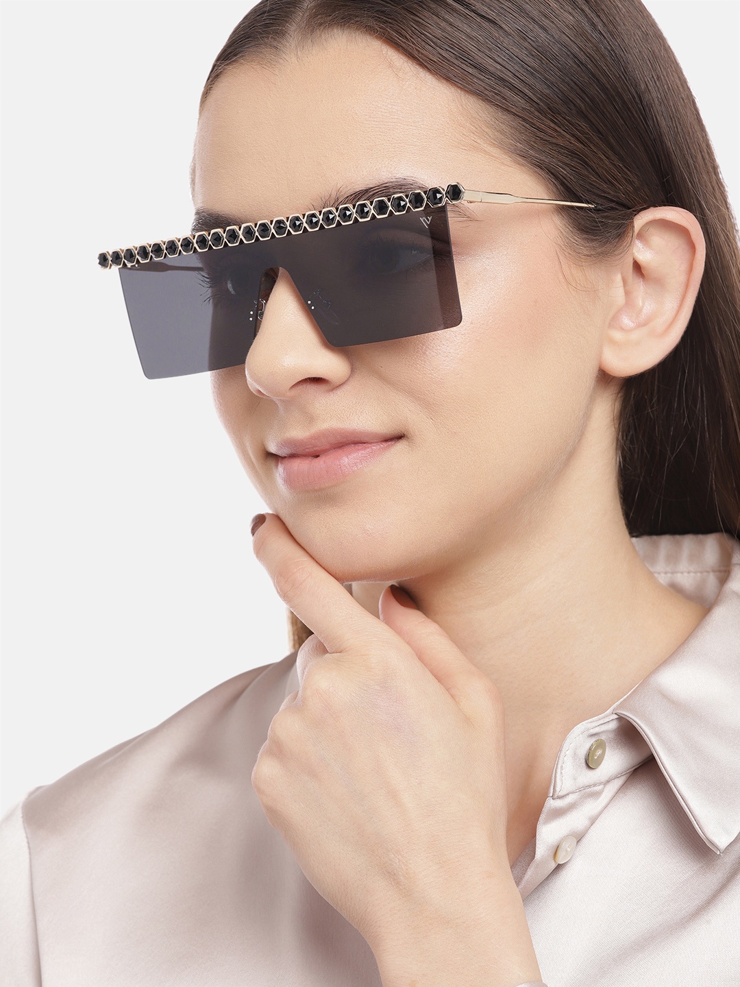 Voyage Women Black Lens & Gold-Toned Square Sunglasses with UV Protected Lens - 3397MG3887
Voyage Women Black Lens & Gold-Toned Square Sunglasses with UV Protected Lens - 3397MG3887