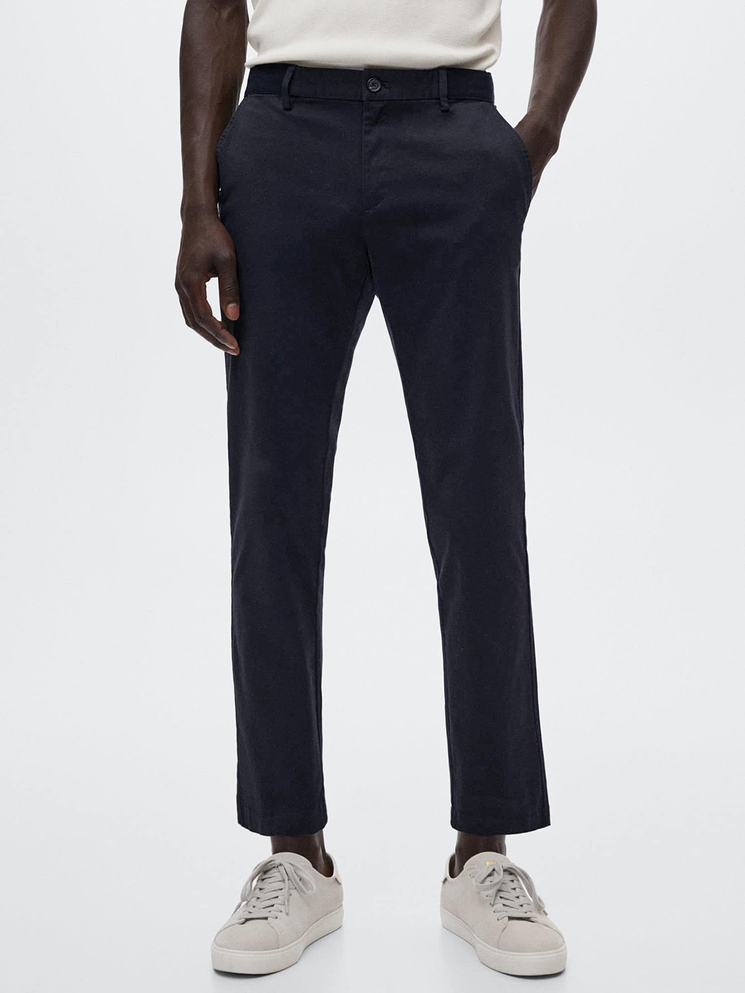 MANGO MAN Navy Blue Solid Prato Slim Fit Sustainable Chinos Trousers 
MANGO MAN Navy Blue Solid Prato Slim Fit Sustainable Chinos Trousers