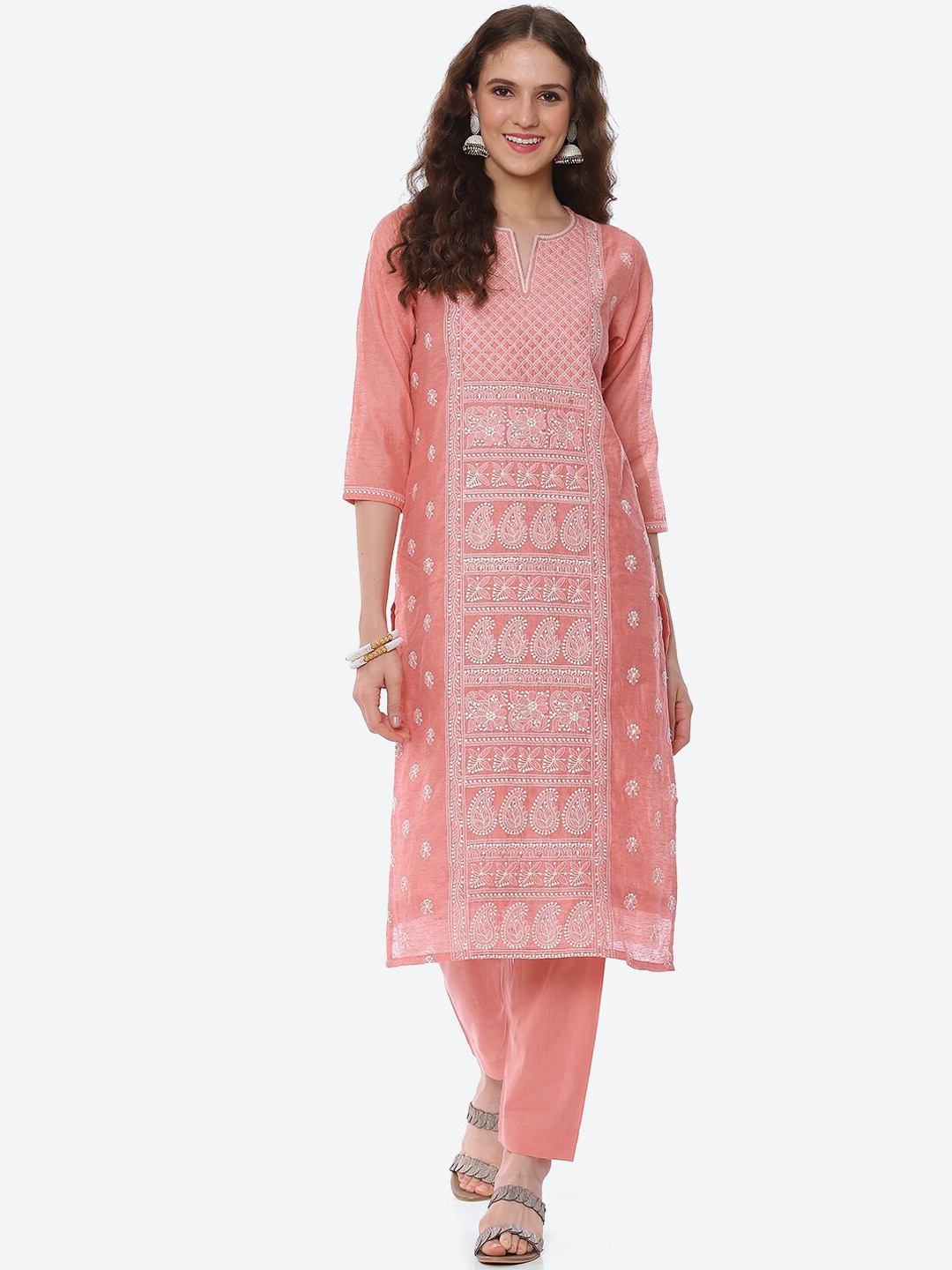 Meena Bazaar Women Peach-Coloured Ethnic Motifs Embroidered Chikankari Chanderi Silk Kurta with Trousers
Meena Bazaar Women Peach-Coloured Ethnic Motifs Embroidered Chikankari Chanderi Silk Kurta with Trousers