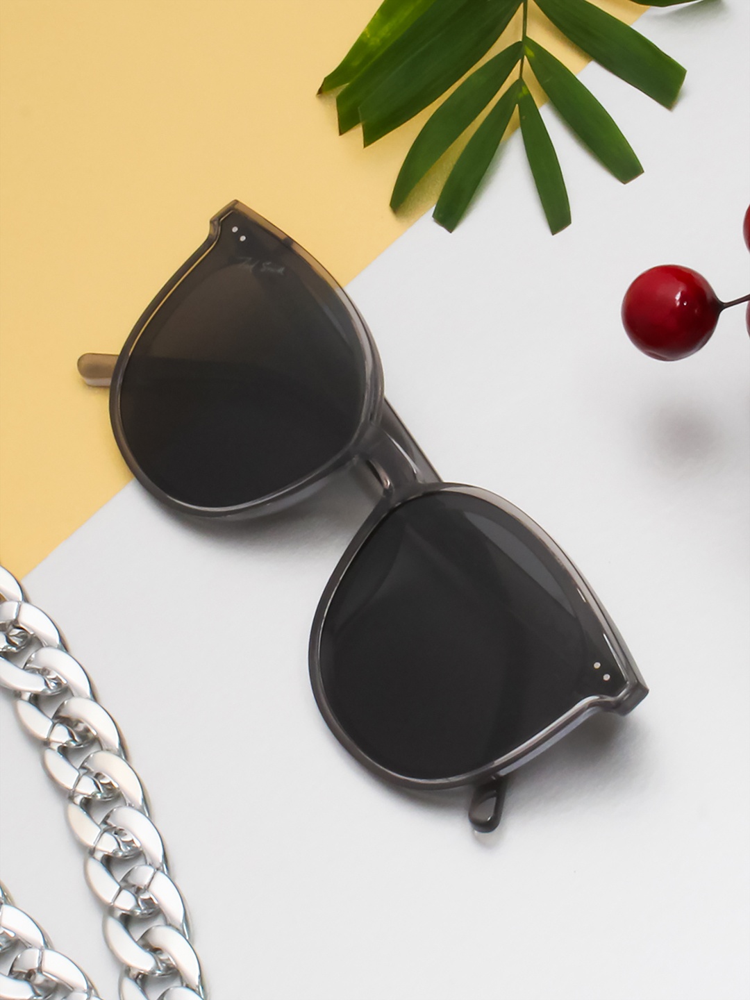 Ted Smith Unisex Grey Lens & Gunmetal Butterfly Sunglasses & UV Protected Lens TS-ANNY_T27
Ted Smith Unisex Grey Lens & Gunmetal Butterfly Sunglasses & UV Protected Lens TS-ANNY_T27