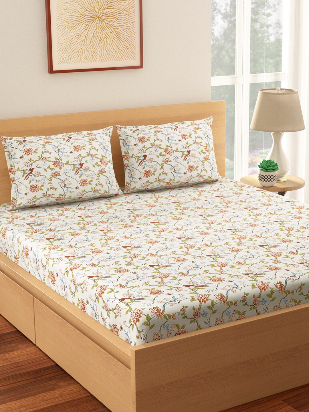 Living scapes by Pantaloons Coral & Green Floral 210 TC King Bedsheet with 2 Pillow Covers
Living scapes by Pantaloons Coral & Green Floral 210 TC King Bedsheet with 2 Pillow Covers