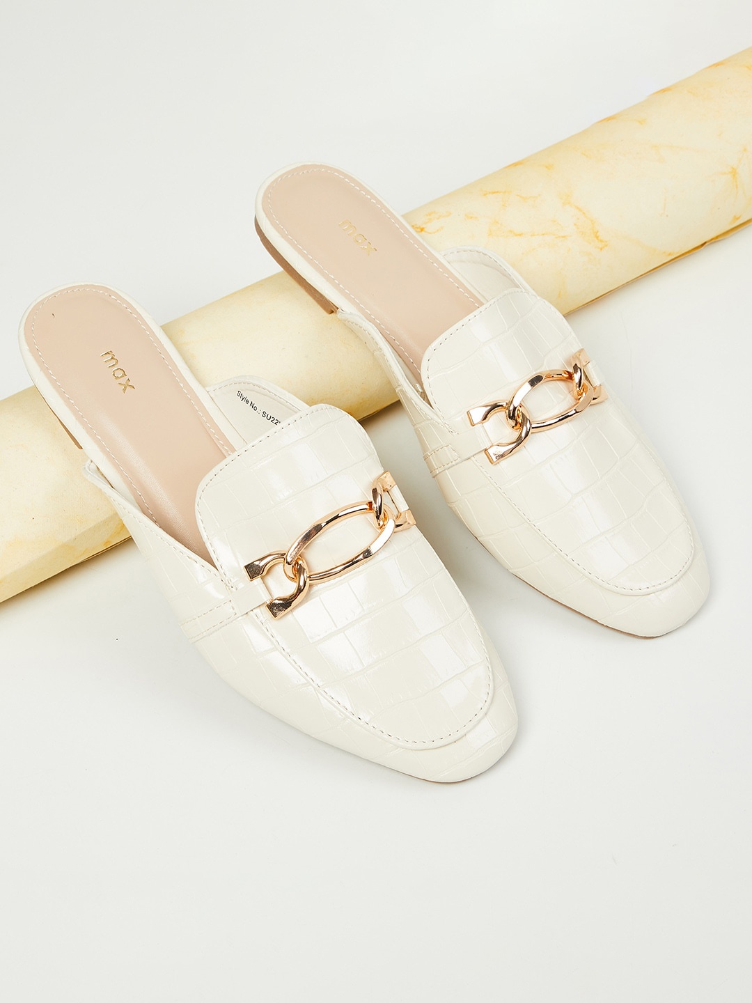 max Women Cream-Coloured Mules