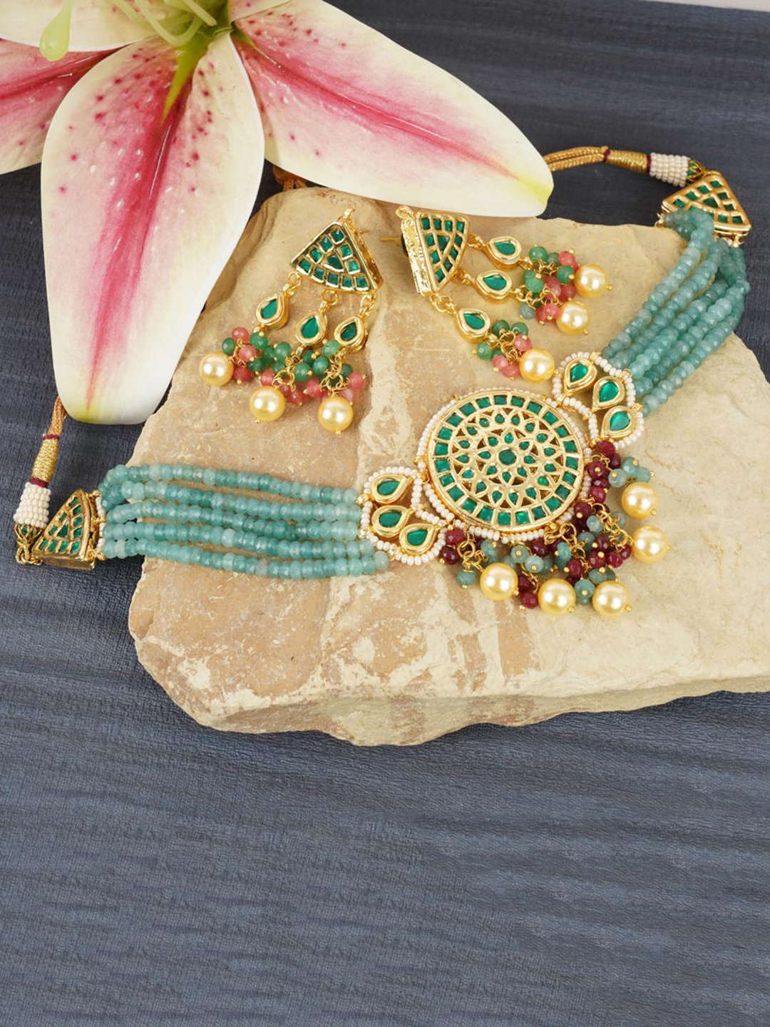 AURAA TRENDS 22Kt Gold Plated & Green Crystal Beaded Multi Strand Bridal Kundan Necklace Set
AURAA TRENDS 22Kt Gold Plated & Green Crystal Beaded Multi Strand Bridal Kundan Necklace Set