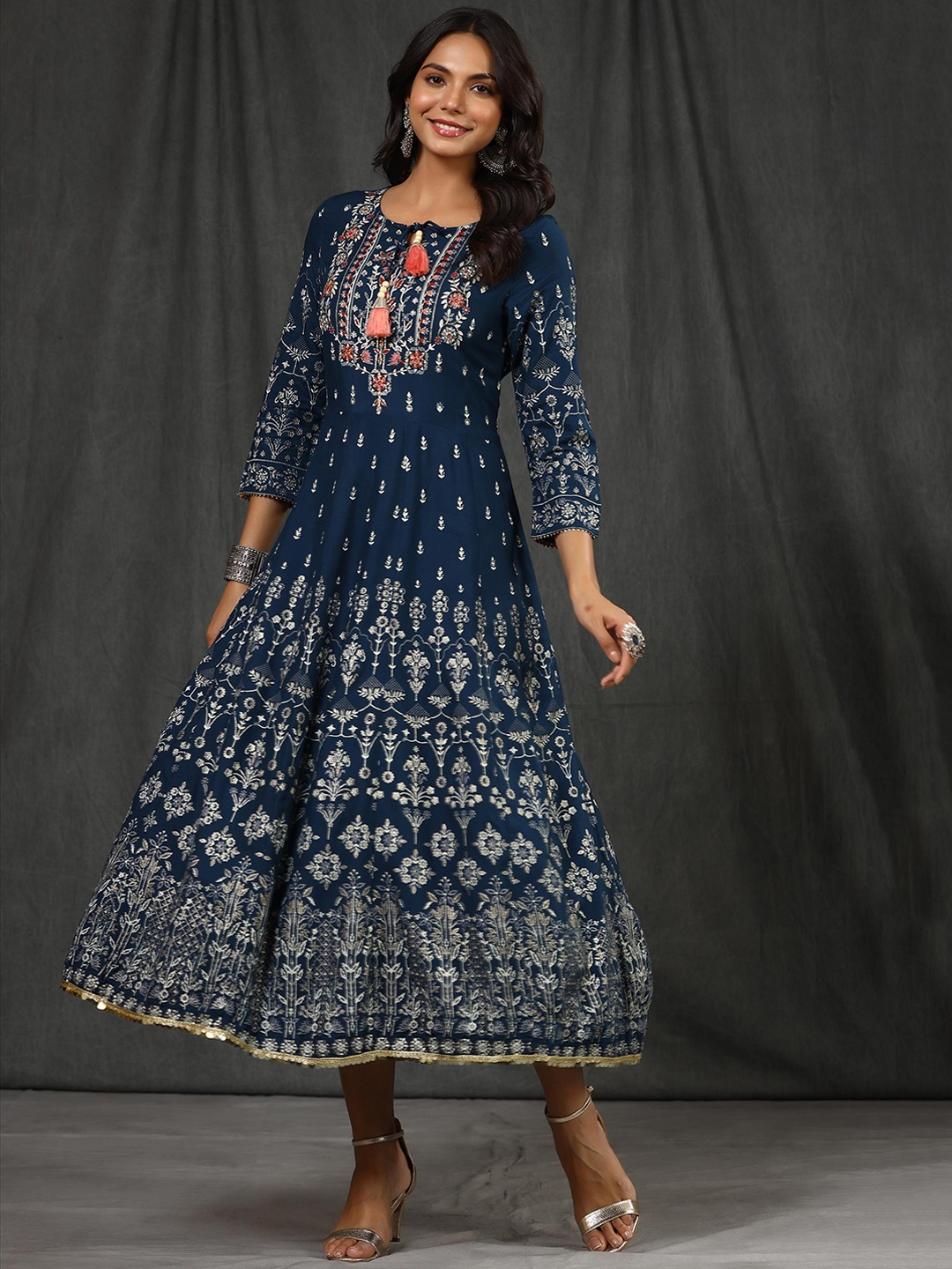 SCAKHI Women Teal Blue Ethnic Motifs Foil Printed Anarkali Dress