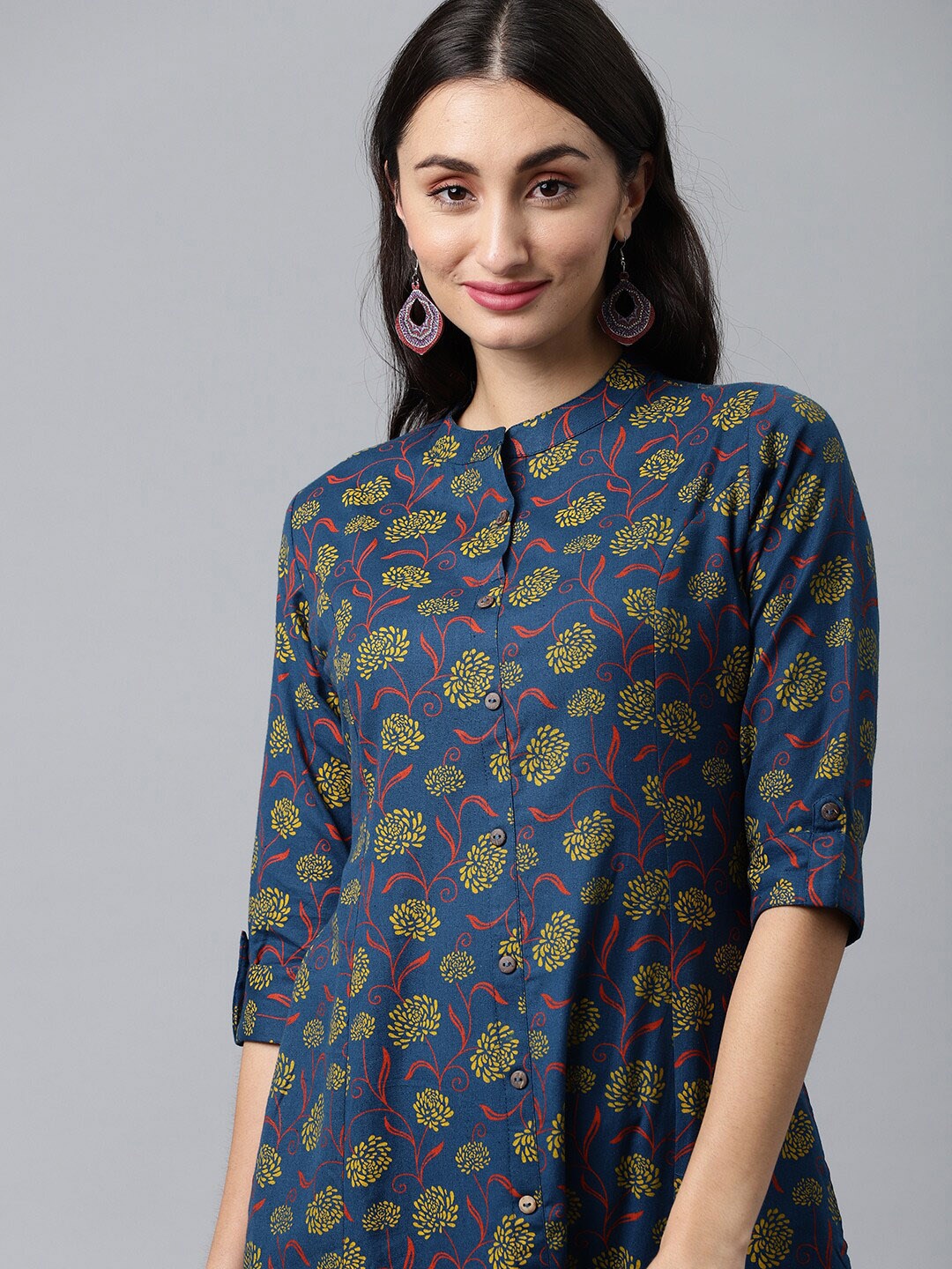 HERE&NOW Women Navy Blue & Green Floral Printed Kurta