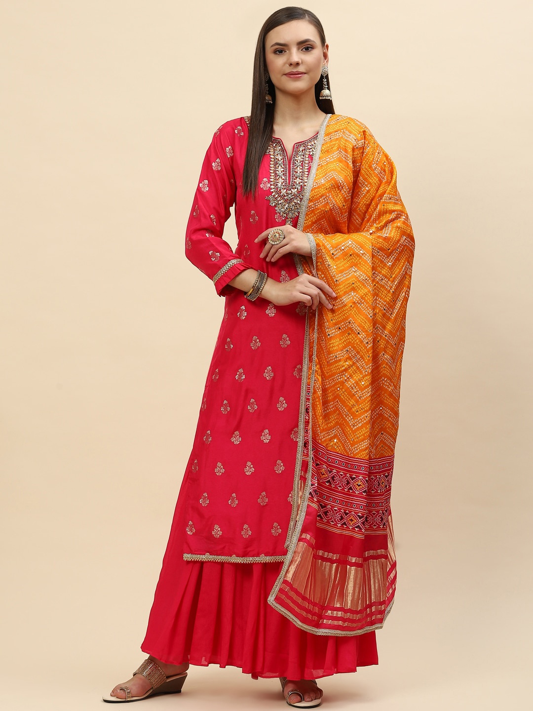 Meena Bazaar Women Red Floral Printed Thread Work Pure Silk Kurta with Sharara & With Dupatta
Meena Bazaar Women Red Floral Printed Thread Work Pure Silk Kurta with Sharara & With Dupatta
