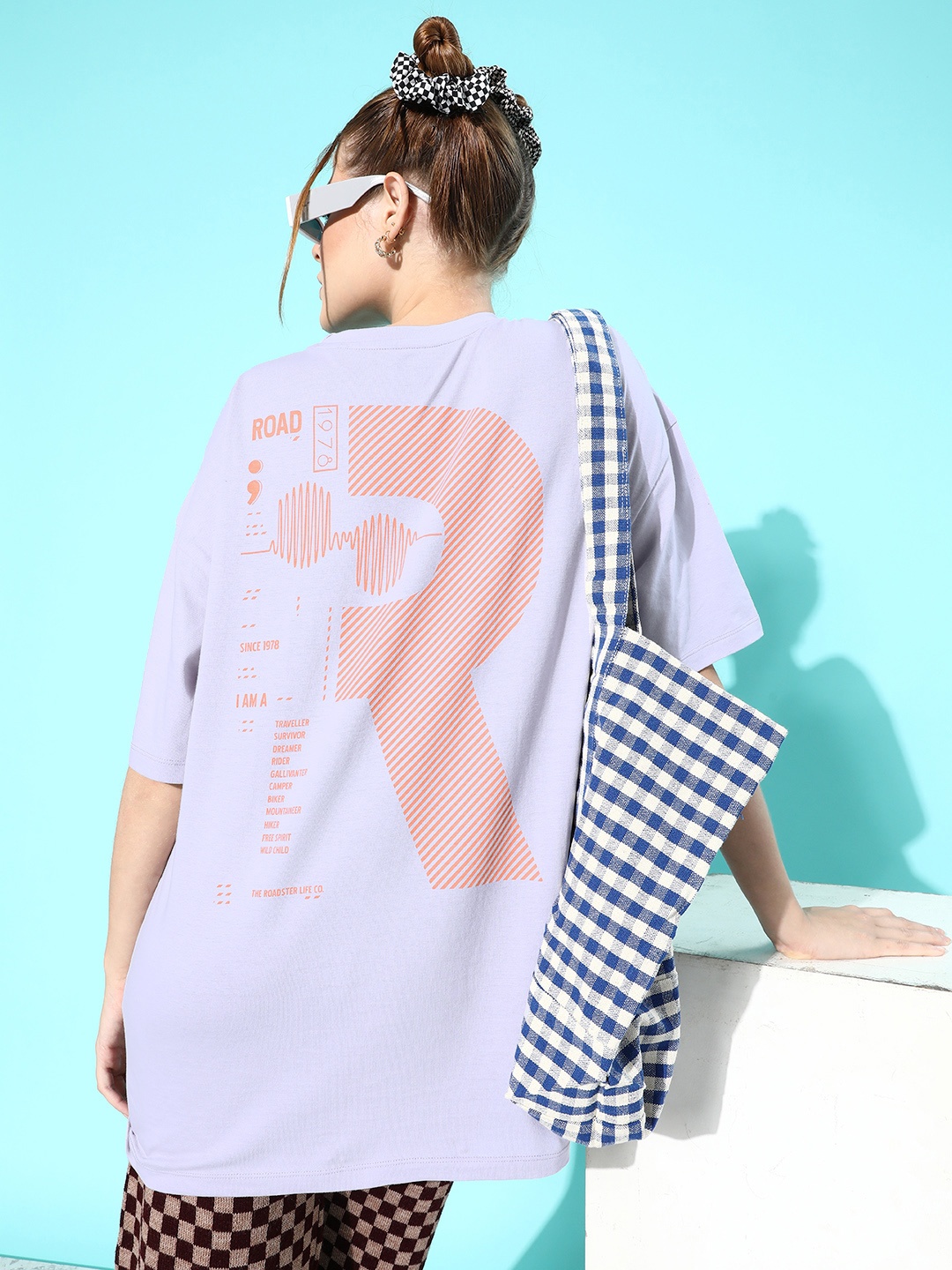 The Roadster Life Co. Cool Lavender Off-Grid Graphics Drop-Shoulder Sleeves Cotton T-shirt
The Roadster Life Co. Cool Lavender Off-Grid Graphics Drop-Shoulder Sleeves Cotton T-shirt