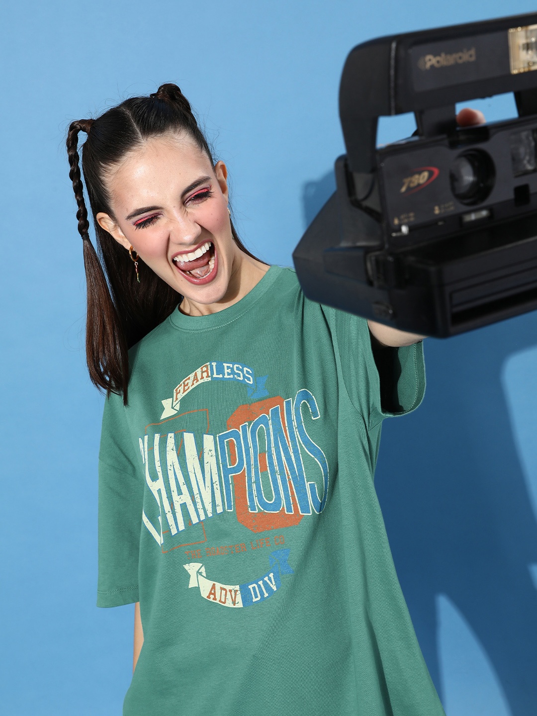 The Roadster Lifestyle Co. Women Green Typography Printed Drop-Shoulder Sleeves T-shirt
The Roadster Lifestyle Co. Women Green Typography Printed Drop-Shoulder Sleeves T-shirt