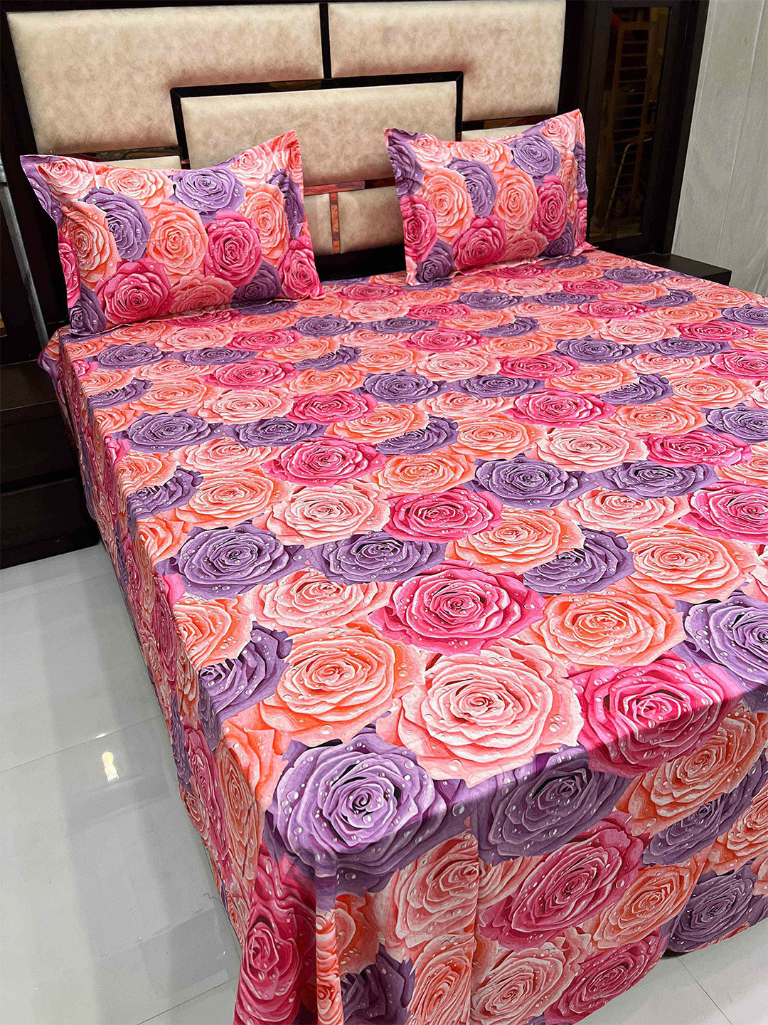 Pure Decor Pink & Orange Floral 500 TC Cotton King Bedsheet with 2 Pillow Covers
Pure Decor Pink & Orange Floral 500 TC Cotton King Bedsheet with 2 Pillow Covers