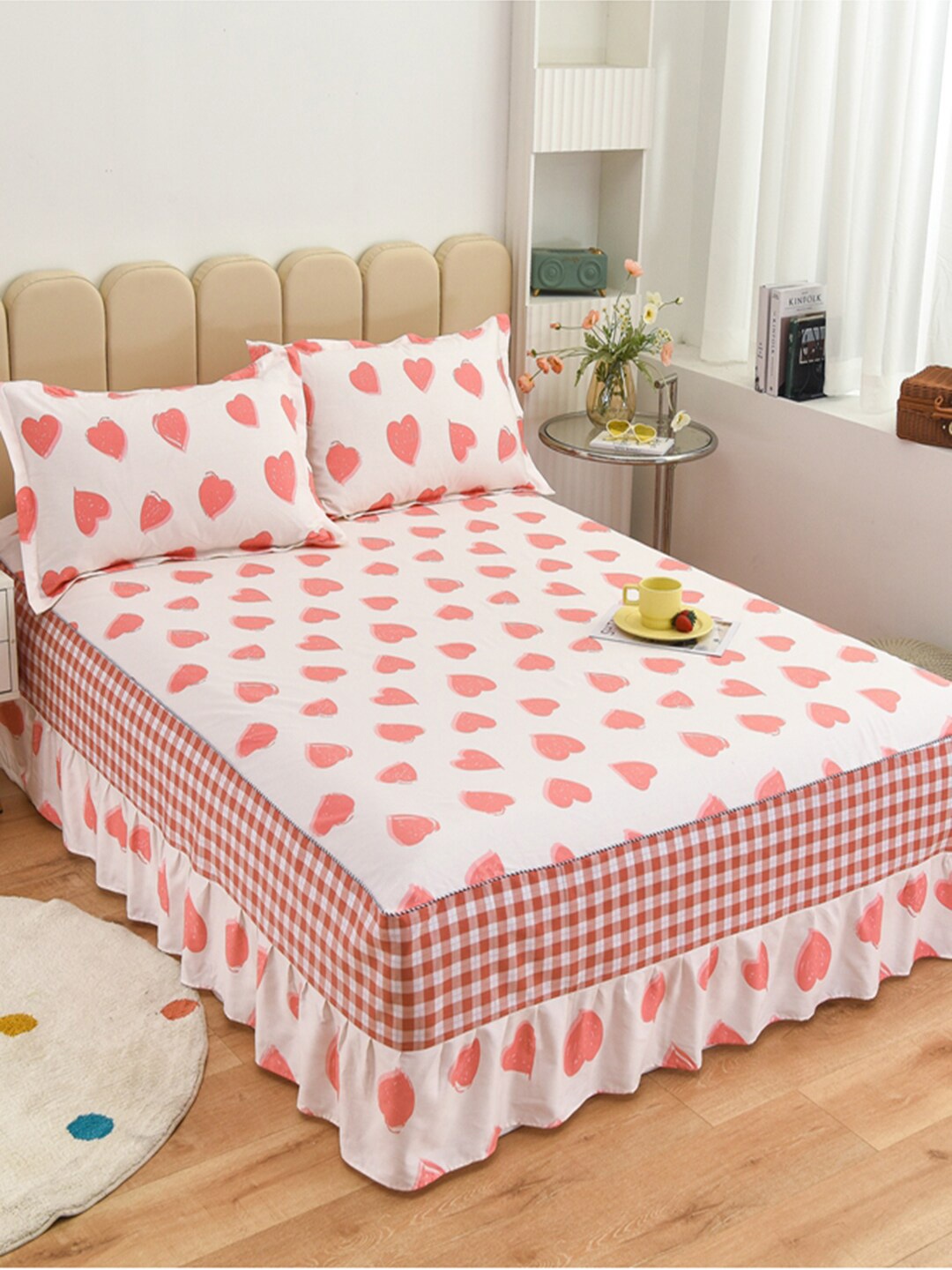 JC Collection White & Peach Printed 200 TC Pure Cotton King Bed Cover with 2 Pillow Covers
JC Collection White & Peach Printed 200 TC Pure Cotton King Bed Cover with 2 Pillow Covers