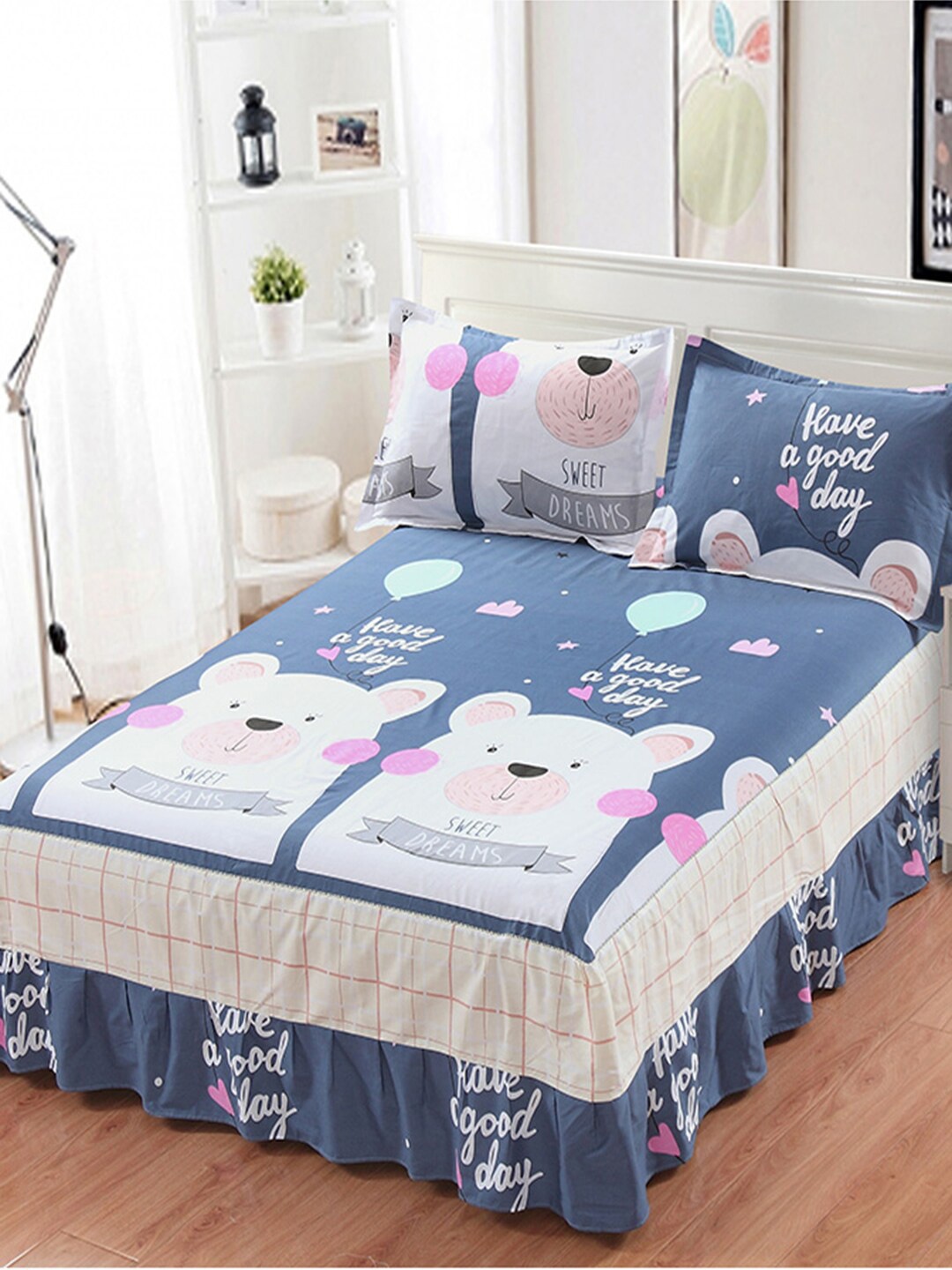 JC Collection Navy Blue & White Printed 200 TC Cotton King Bed Cover with 2 Pillow Covers
JC Collection Navy Blue & White Printed 200 TC Cotton King Bed Cover with 2 Pillow Covers