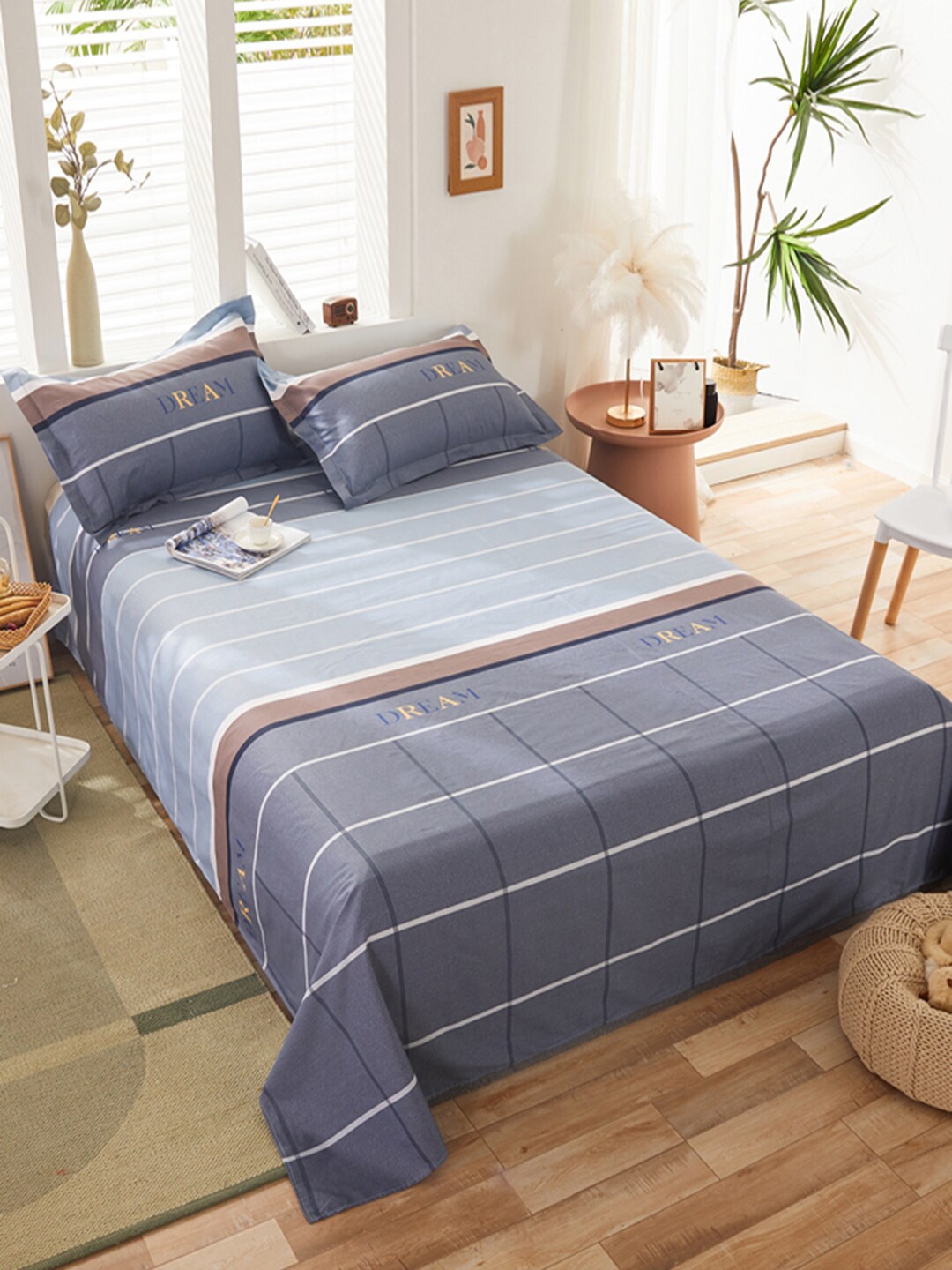 JC Collection Grey & Blue Geometric 200 TC Cotton Single Bedsheet with 2 Pillow Covers
JC Collection Grey & Blue Geometric 200 TC Cotton Single Bedsheet with 2 Pillow Covers