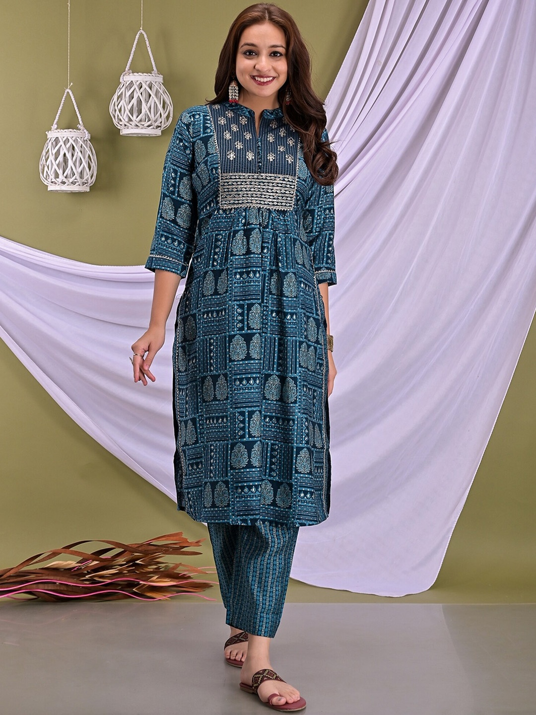 EtnicaWear Women Blue Printed Gotta Patti Pure Cotton Kurta with Trouser & Dupatta Set
EtnicaWear Women Blue Printed Gotta Patti Pure Cotton Kurta with Trouser & Dupatta Set