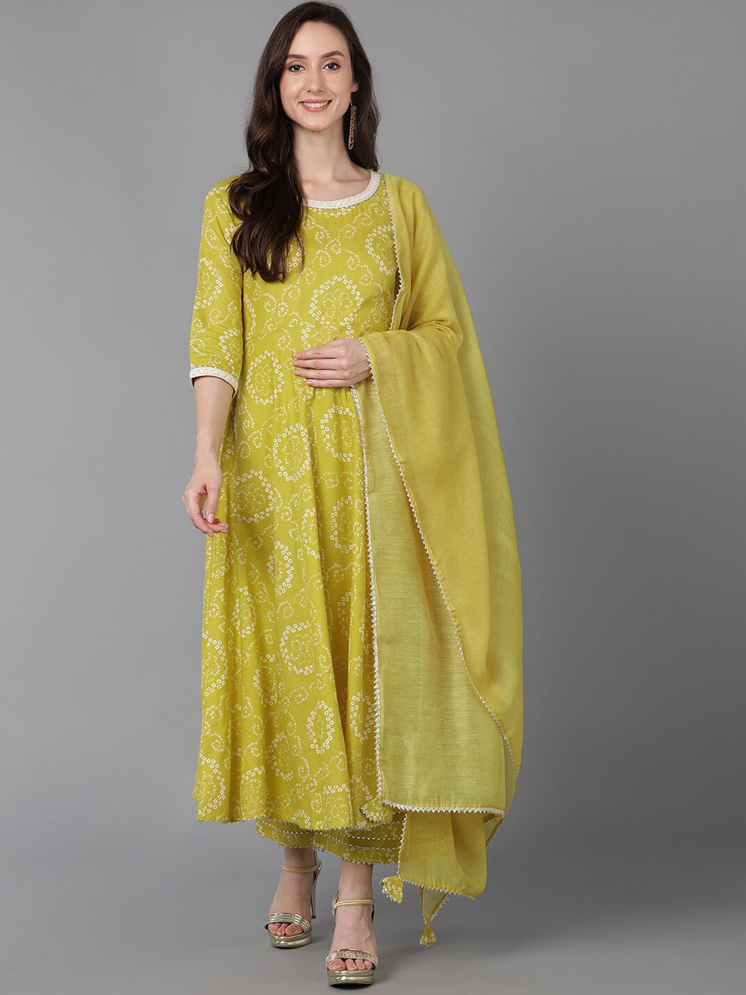 AHIKA Women Yellow Bandhani Printed Gotta Patti Pure Cotton Kurta with Palazzos & Dupatta
AHIKA Women Yellow Bandhani Printed Gotta Patti Pure Cotton Kurta with Palazzos & Dupatta