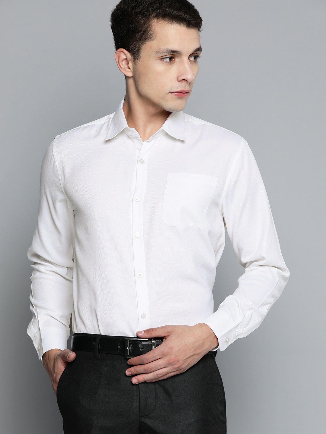DENNISON Men White Smart Formal Shirt