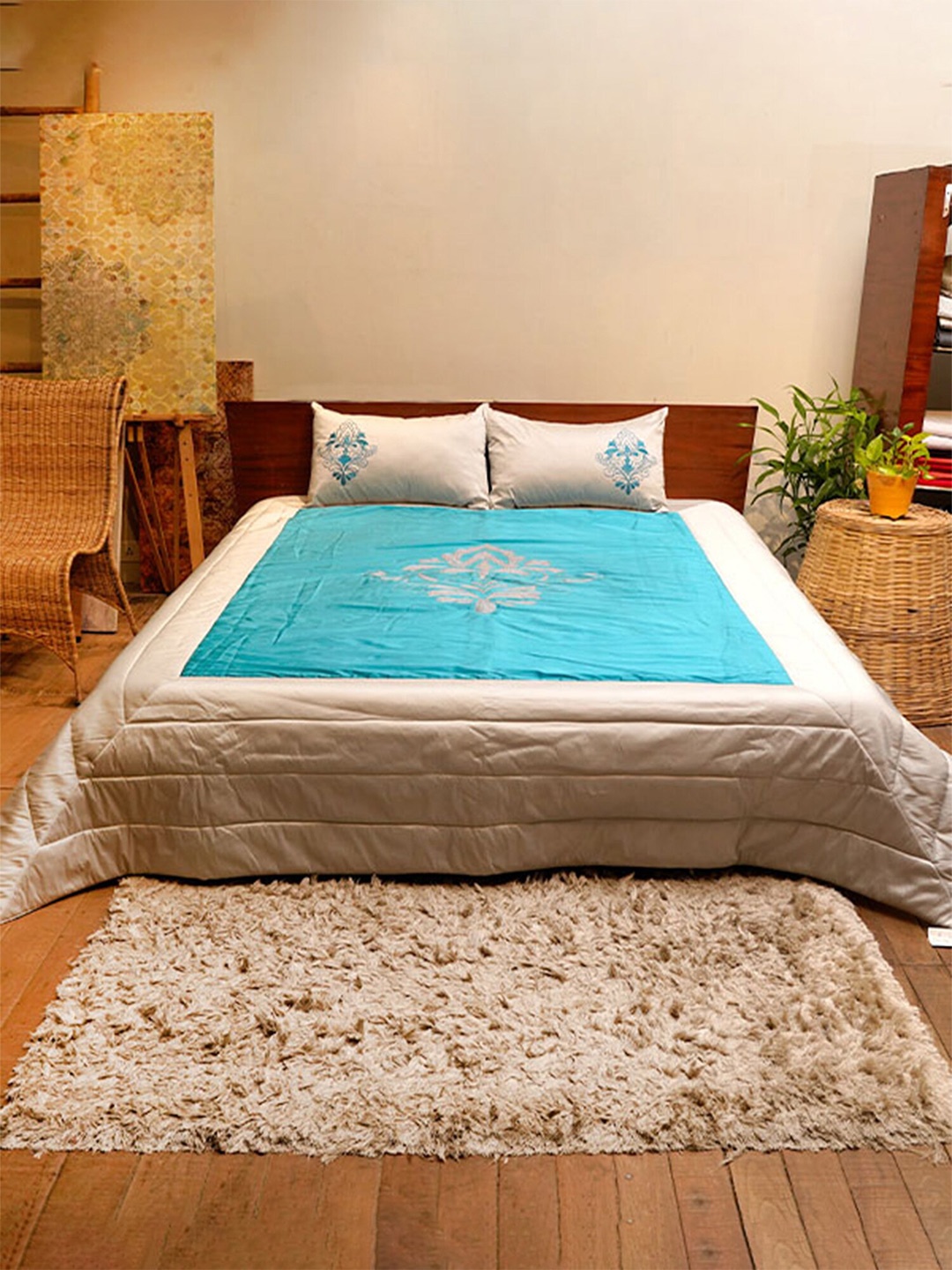 ZEBA Turquoise Blue & Cream Mild Winter 350 GSM Double Bed Quilt with 2 Pillow Shams
ZEBA Turquoise Blue & Cream Mild Winter 350 GSM Double Bed Quilt with 2 Pillow Shams