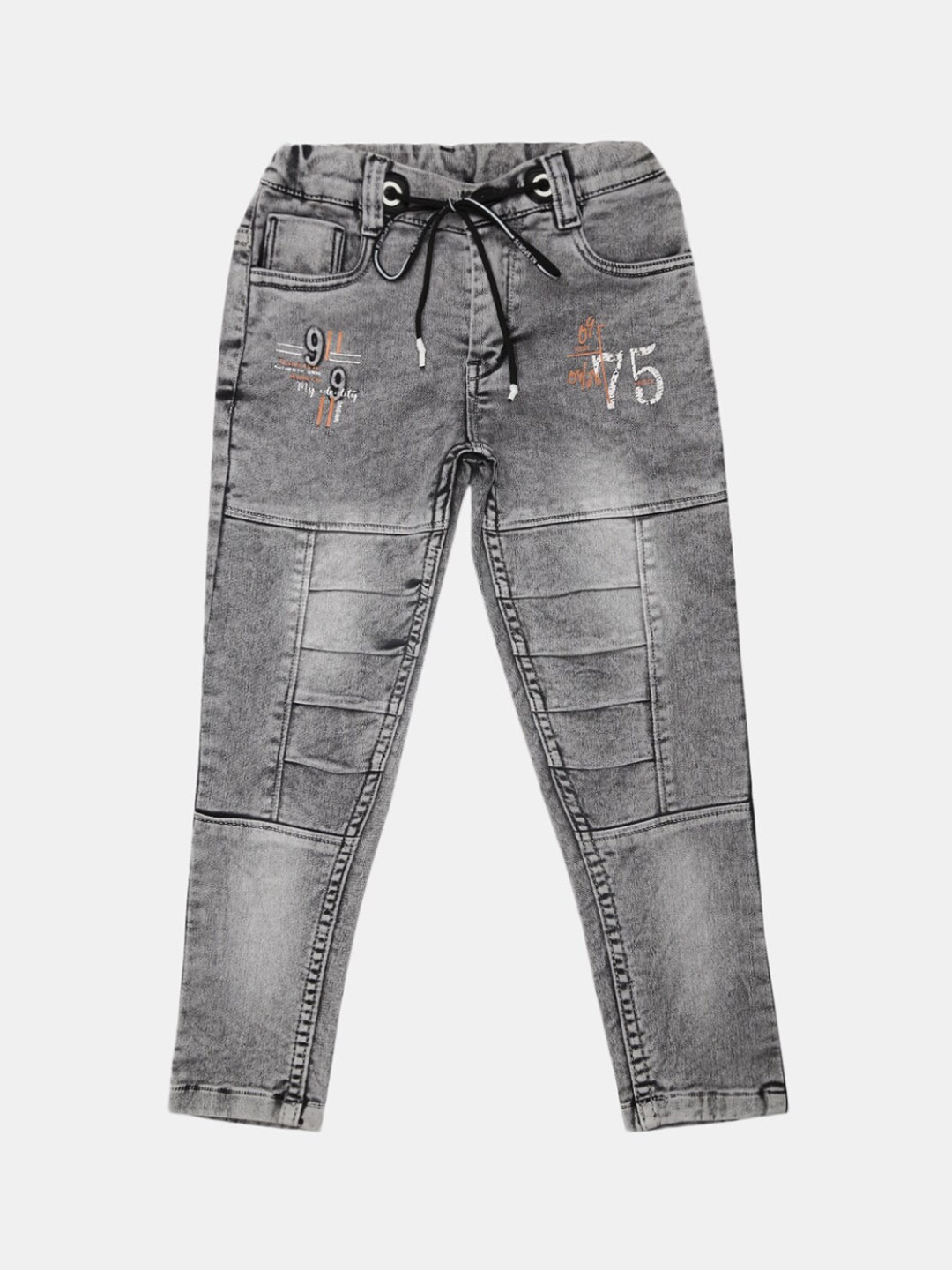 V-Mart Boys Classic Fit Mildly Distressed Heavy Fade Casual Non Stretchable Cotton Jeans, Grey
V-Mart Boys Classic Fit Mildly Distressed Heavy Fade Casual Non Stretchable Cotton Jeans, Grey