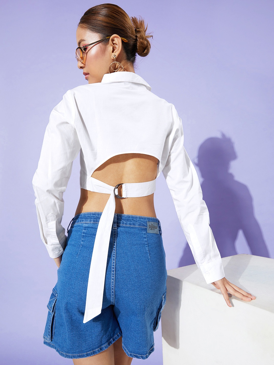 Roadster Women Solid Opaque Pure Cotton Crop Casual Shirt With Cut-Out & Belted Detail, White
Roadster Women Solid Opaque Pure Cotton Crop Casual Shirt With Cut-Out & Belted Detail, White