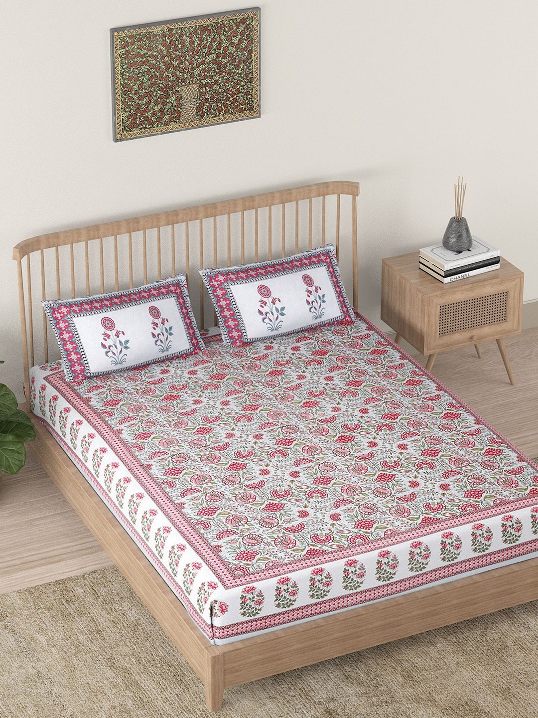 EK BY EKTA KAPOOR Floral Printed 120 TC Cotton King Bedsheet with 2 Pillow Covers, White
EK BY EKTA KAPOOR Floral Printed 120 TC Cotton King Bedsheet with 2 Pillow Covers, White