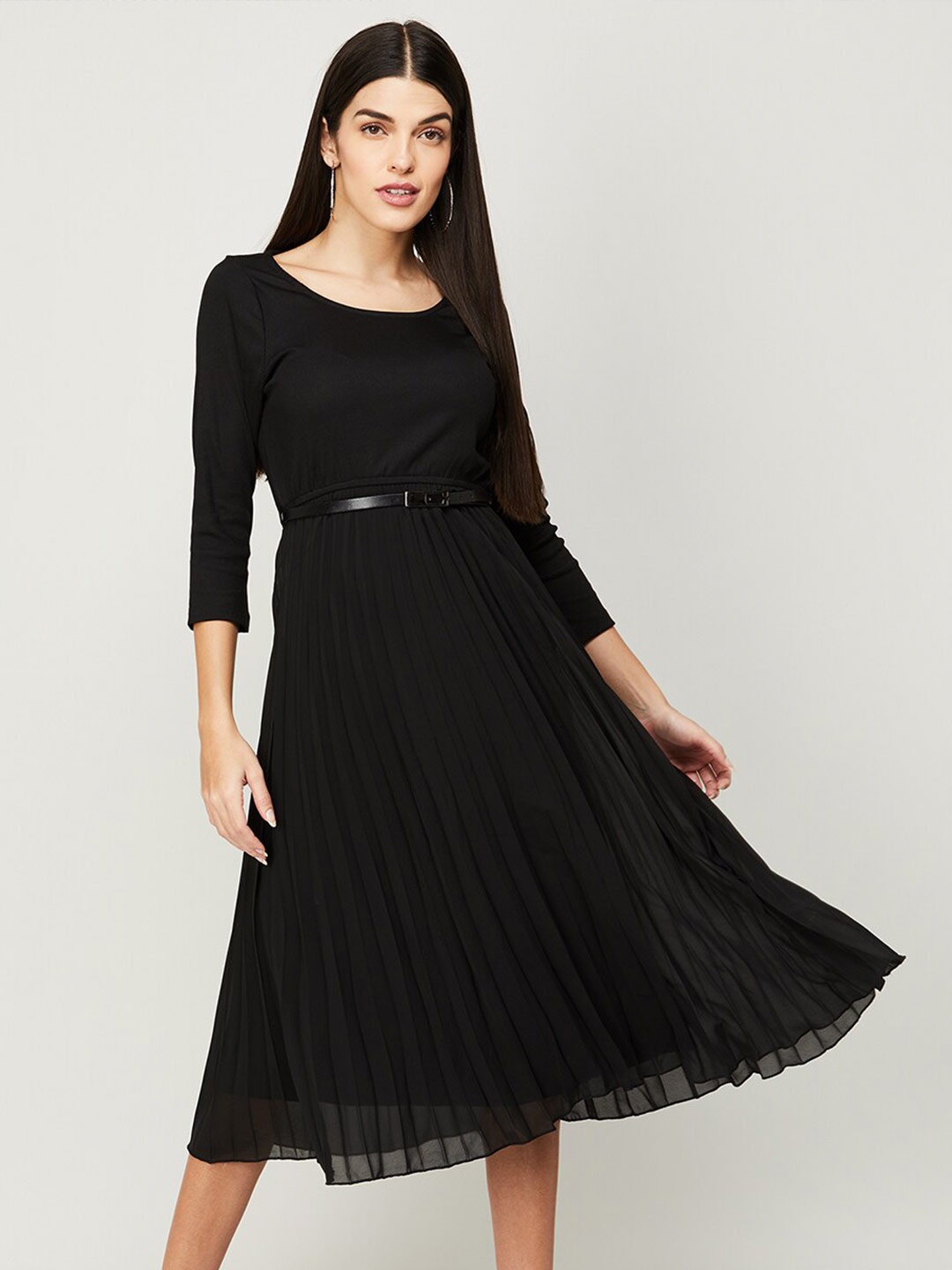CODE by Lifestyle Black Round Neck Midi Dress