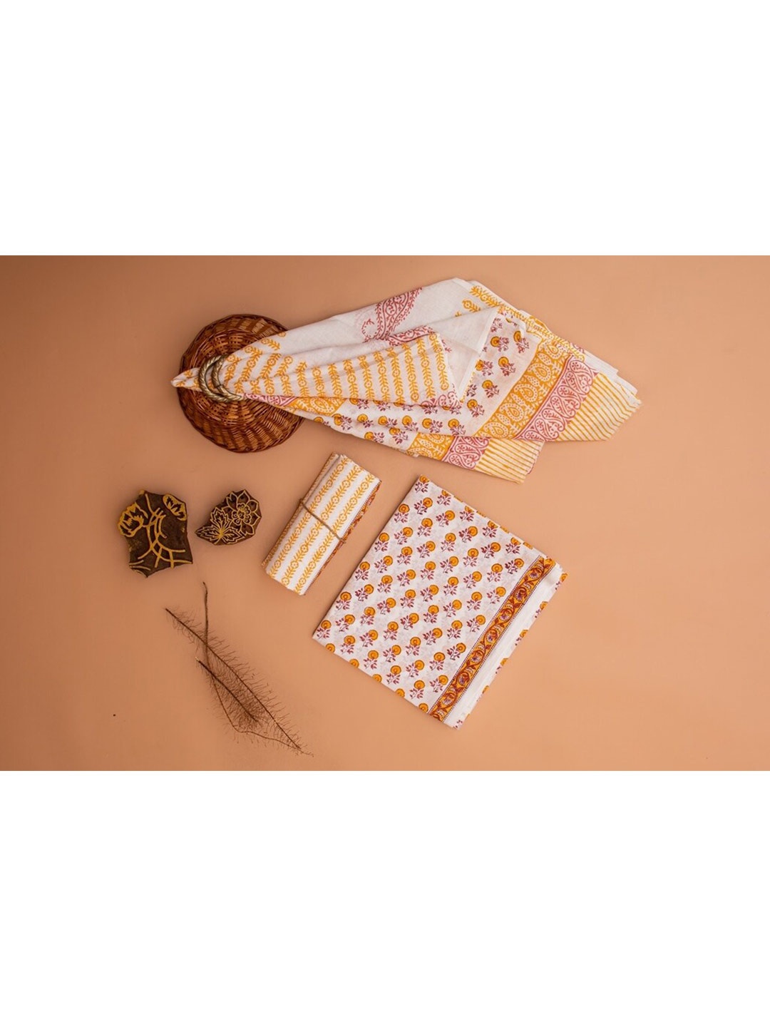 ArtiZenWeaves Women 3 piece White & Yellow Printed Pure Cotton Unstitched Dress Material
ArtiZenWeaves Women 3 piece White & Yellow Printed Pure Cotton Unstitched Dress Material