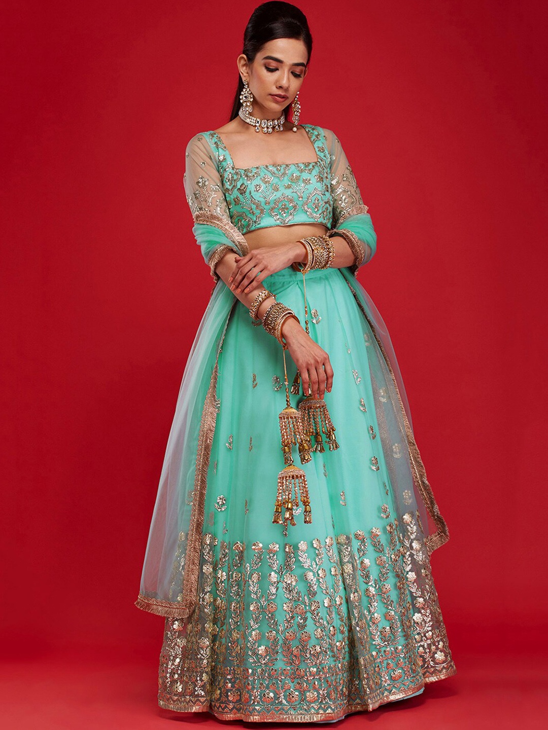 6Y COLLECTIVE Women Turquoise Blue Embellished Semi-Stitched Lehenga Choli With Dupatta
6Y COLLECTIVE Women Turquoise Blue Embellished Semi-Stitched Lehenga Choli With Dupatta