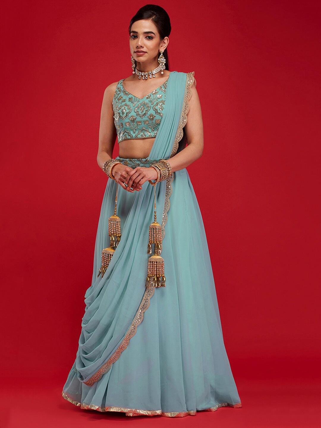 6Y COLLECTIVE Women Turquoise Blue & Gold Embellished Semi-Stitched Choli With Dupatta
6Y COLLECTIVE Women Turquoise Blue & Gold Embellished Semi-Stitched Choli With Dupatta