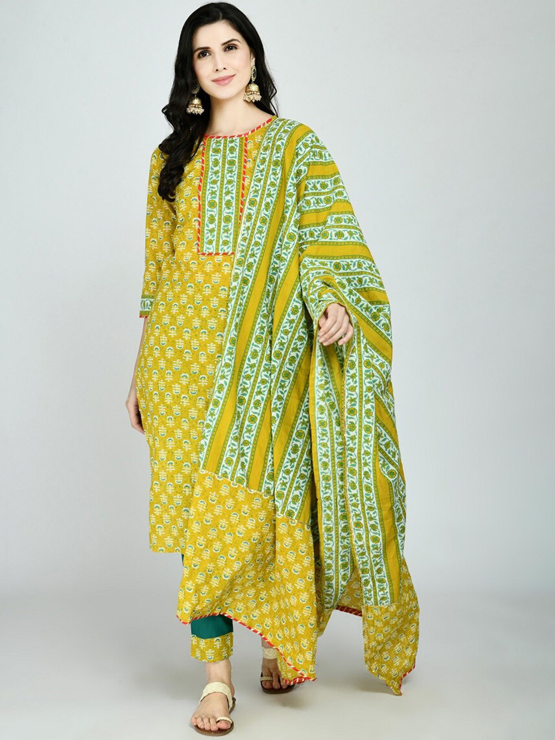 MAFE Women Yellow Floral Printed Pure Cotton Kurta with Trousers & With Dupatta
MAFE Women Yellow Floral Printed Pure Cotton Kurta with Trousers & With Dupatta