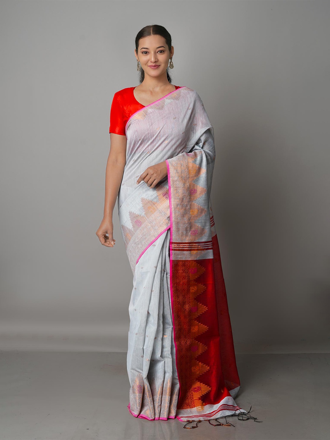 Unnati Silks Grey Melange & Copper-Toned Woven Design Zari Silk Cotton Jamdani Saree
Unnati Silks Grey Melange & Copper-Toned Woven Design Zari Silk Cotton Jamdani Saree