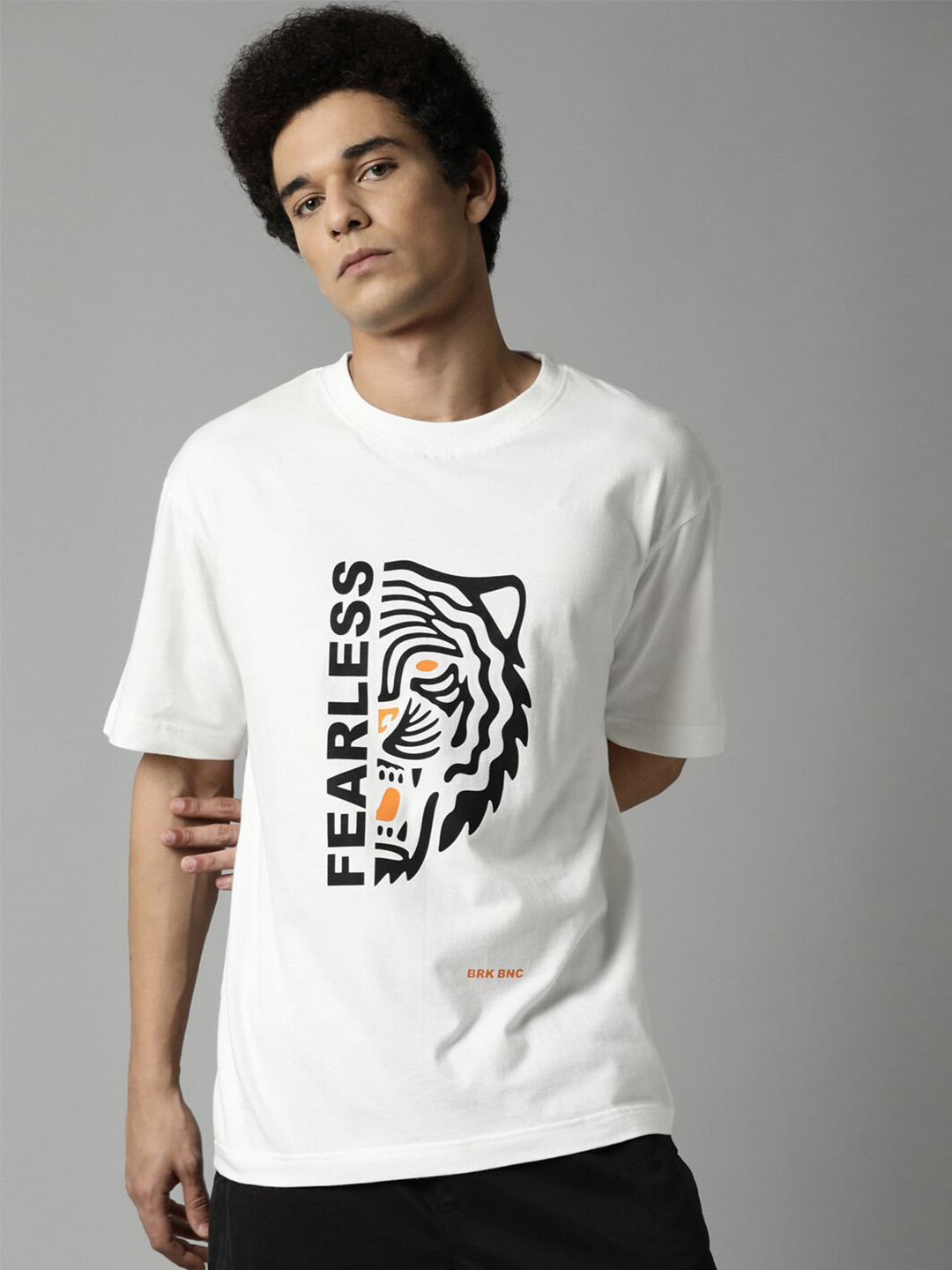 Breakbounce Men Off White Typography Printed Pure Cotton T-shirt
Breakbounce Men Off White Typography Printed Pure Cotton T-shirt