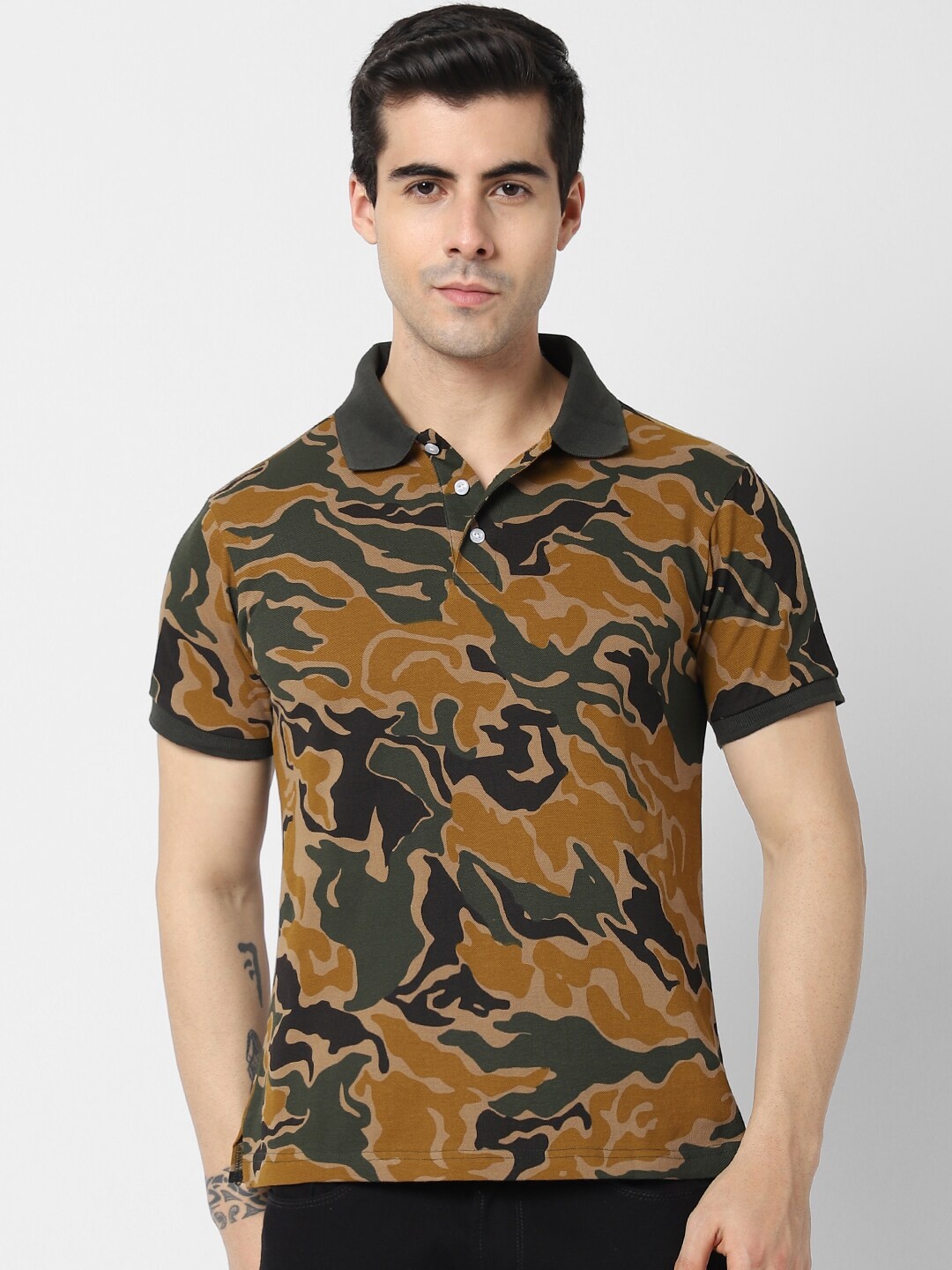 VASTRADO Men Olive Green & Mustard Yellow Camouflage Printed Polo Collar Cotton T-shirt
VASTRADO Men Olive Green & Mustard Yellow Camouflage Printed Polo Collar Cotton T-shirt