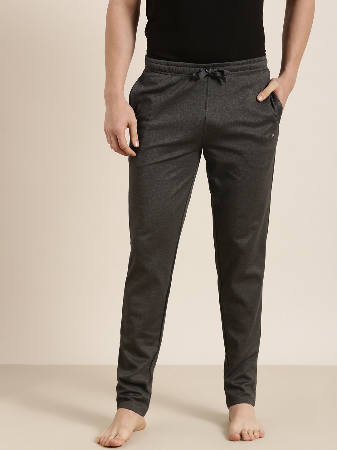 Sweet Dreams Men Charcoal Grey Solid Regular Fit Mid-Rise Knitted Straight Lounge Pants
Sweet Dreams Men Charcoal Grey Solid Regular Fit Mid-Rise Knitted Straight Lounge Pants